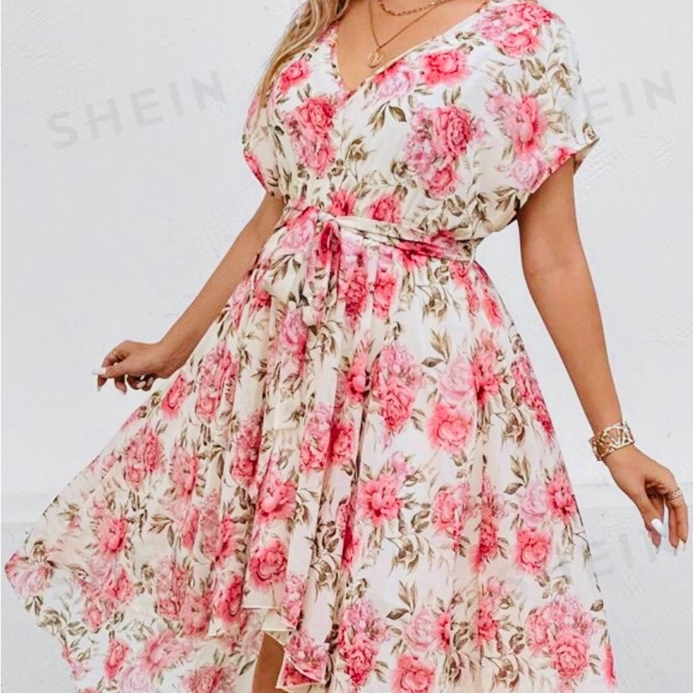 SHEIN DreamScene Plus Floral Print Batwing Sleeve Belted Dress - Picture 1 of 4